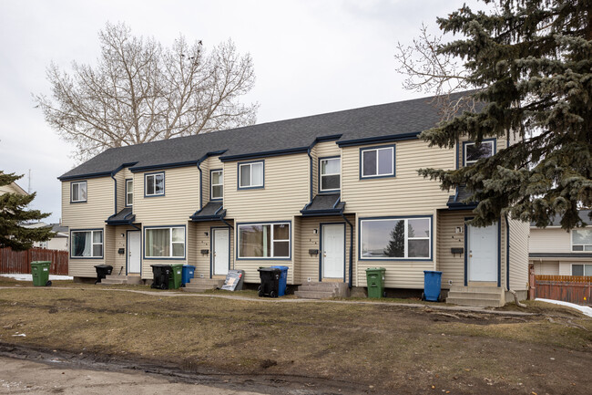 4 Radcliffe Crt SE