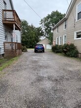143 Hamilton Ave in Lorain, OH - Foto de edificio - Building Photo