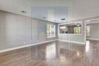 11508 Staked Plains Dr in Austin, TX - Building Photo - Building Photo