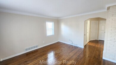 315 N Minerva Ave in Royal Oak, MI - Building Photo - Building Photo