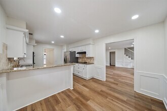 3518 Cave Springs Dr in Humble, TX - Building Photo - Building Photo