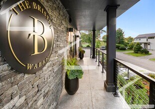 21 Kinmonth Rd in Newton, MA - Building Photo - Building Photo