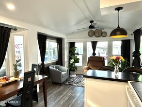 8700 E University Dr in Mesa, AZ - Building Photo - Building Photo