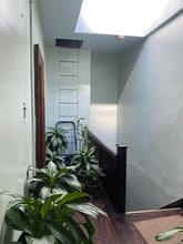 19 Fox Pl in Jersey City, NJ - Building Photo - Building Photo