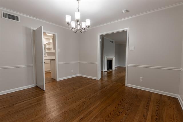 5731 Berkshire Ln in Dallas, TX - Building Photo - Building Photo