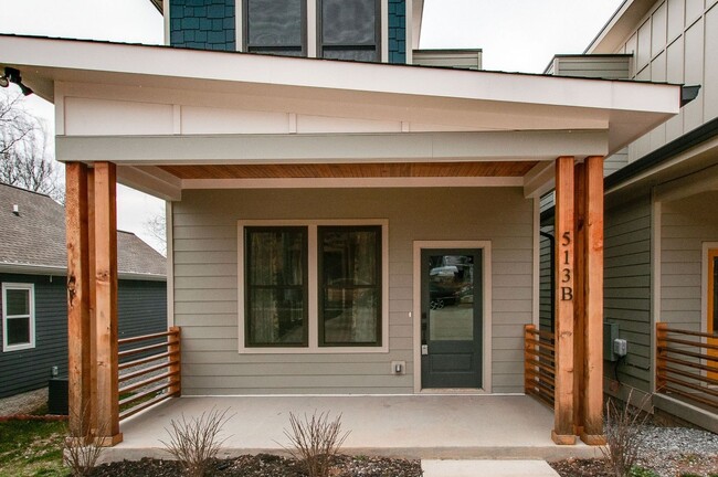 513B Weakley Ave in Nashville, TN - Building Photo - Building Photo