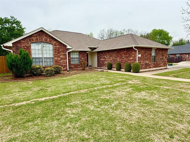 property at 1300 Melisa Dr