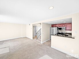 3985 Nobel Dr in San Diego, CA - Building Photo