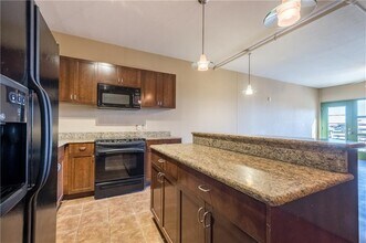 711 W 26th St in Austin, TX - Building Photo - Building Photo