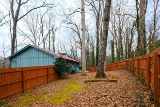 15 White Street Extension in Watkinsville, GA - Building Photo - Building Photo