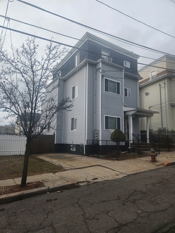 property at 34 Florence St