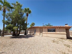 713 N 18th St in Las Vegas, NV - Building Photo