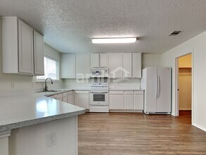 10408 Wood Leaf Ct in Fort Worth, TX - Building Photo - Building Photo