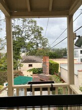 1466 Cardiff Ave in Los Angeles, CA - Foto de edificio - Building Photo