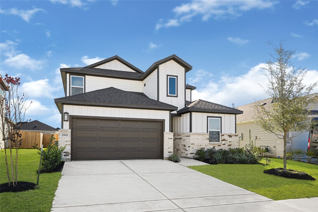 21835 Honey Scent Ln in Cypress, TX - Building Photo