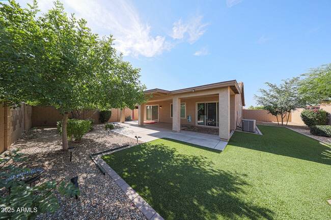 10371 W Pontiac Dr in Peoria, AZ - Building Photo - Building Photo