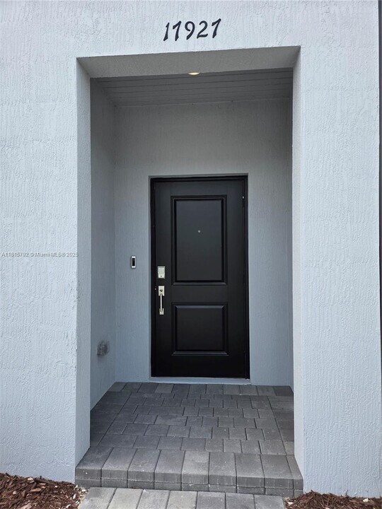 17927 SW 358th St in Homestead, FL - Building Photo