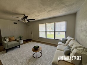 1301 E Avenue H in Killeen, TX - Building Photo - Building Photo