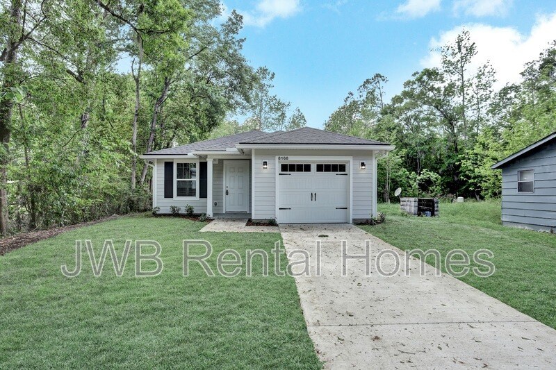 8168 Waxwing Ave in Jacksonville, FL - Building Photo