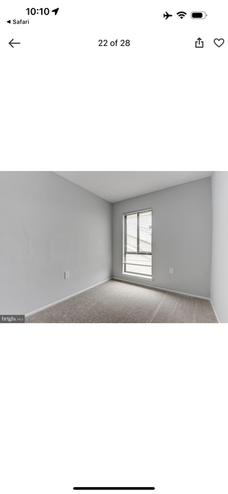 5756 Village Green Dr in Alexandria, VA - Building Photo