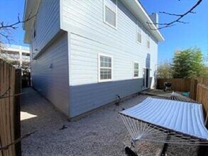 609 W 37th St in Austin, TX - Building Photo - Building Photo