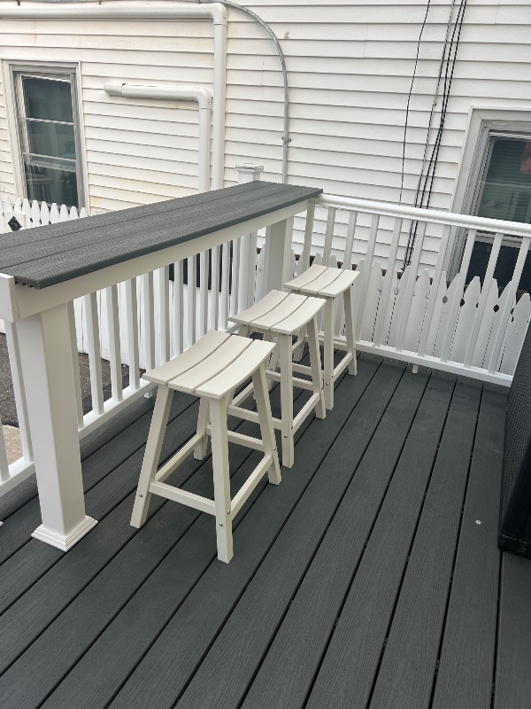 15 Bay Ave in Old Orchard Beach, ME - Building Photo - Building Photo