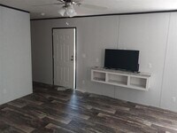 551 Boysenberry Rd photo'