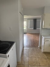 124 Bennett Blvd in Aliquippa, PA - Foto de edificio - Building Photo