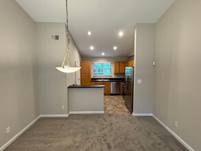 7333 Michaels Landing Dr in Charlotte, NC - Building Photo - Building Photo