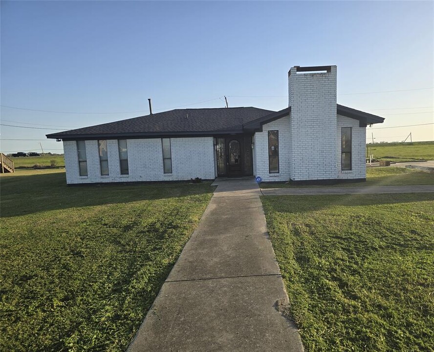 2356 Lavender St in Port Arthur, TX - Building Photo