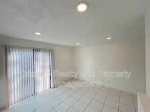 5151 Picadilly Circus Ct in Orlando, FL - Building Photo - Building Photo