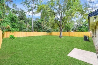4614 Hickorygate Dr in Spring, TX - Building Photo - Building Photo