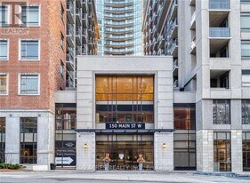 150 Main St W in Hamilton, ON - Building Photo