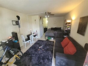 421 E KENNEDY Blvd in Eatonville, FL - Building Photo - Building Photo