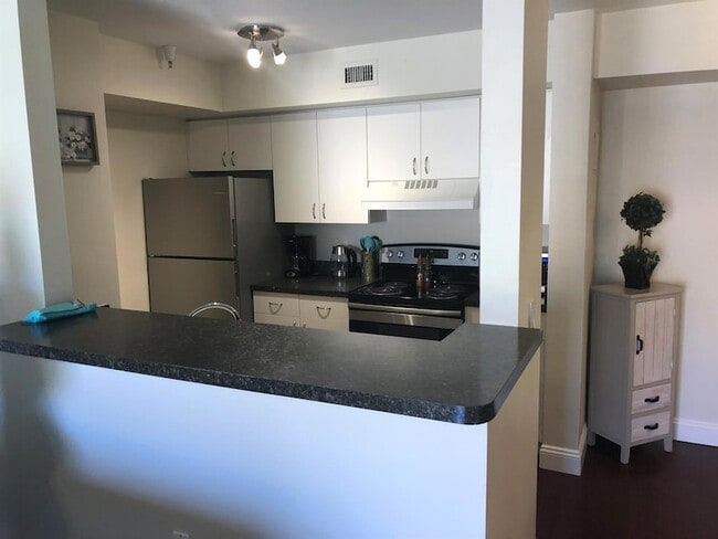 117 Yacht Club 306 Way, Unit 306 in Hypoluxo, FL - Building Photo - Building Photo