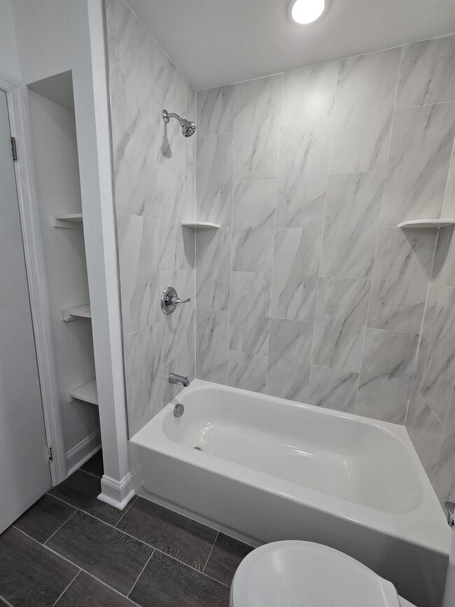 property at 1709 Kerrigan Ave