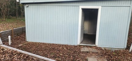 6029 Cessna Dr in Montgomery, TX - Building Photo - Building Photo