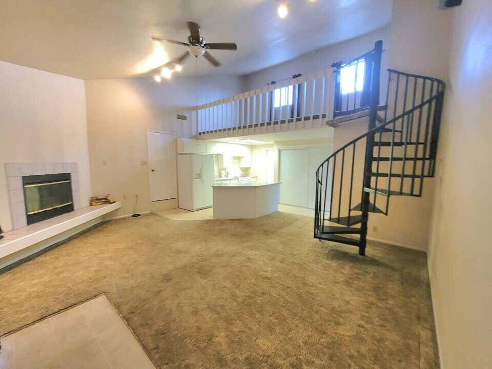 3489 Marvin St, Unit 1 Br Loft Apartment in Santa Maria, CA - Building Photo