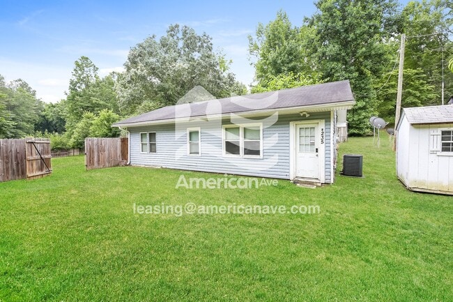 235#B South Moore Road, 29644; #702471 - 702471 in Fountain Inn, SC - Foto de edificio - Building Photo