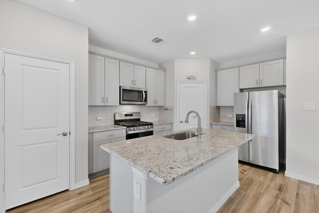 2927 Brittlebush Dr in Fort Worth, TX - Foto de edificio - Building Photo