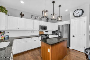 11225 E Sylvan Ave in Mesa, AZ - Building Photo - Building Photo