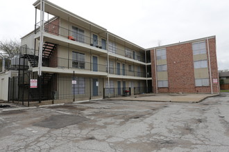 Hartford Apartments in Dallas, TX - Foto de edificio - Building Photo