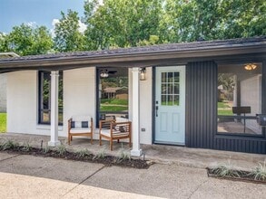 923 Warfield Way in Richardson, TX - Building Photo - Building Photo