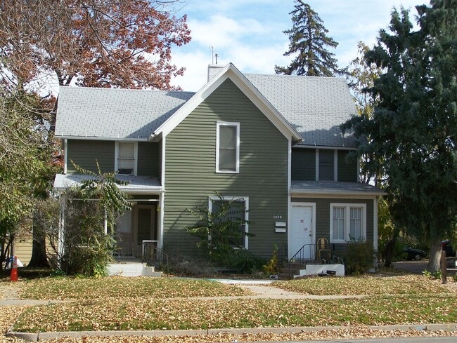 property at 1528 9th Ave