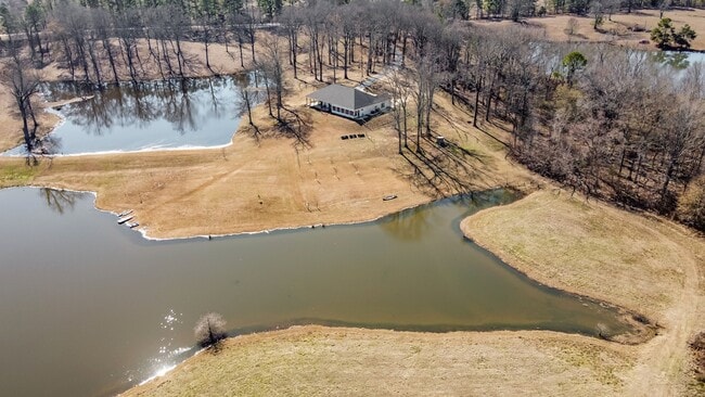 1310 Jimmy Williams Rd in Clinton, MS - Building Photo - Building Photo