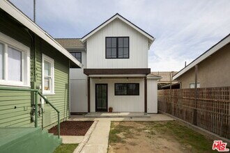 424 N Avenue 64 in Los Angeles, CA - Building Photo - Building Photo