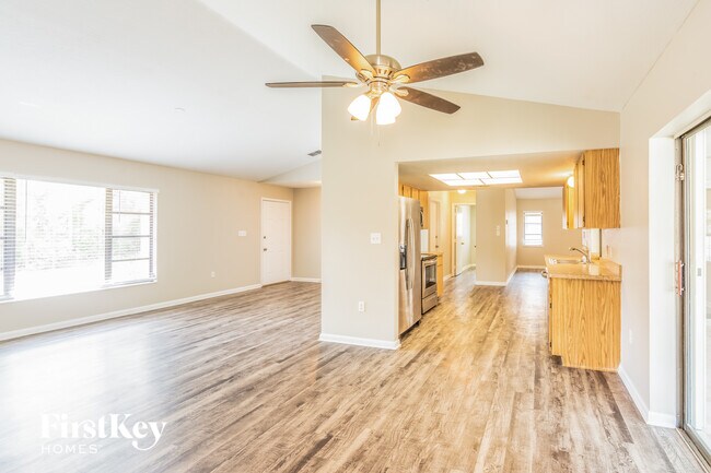 1371 Maracaibo St in Port Charlotte, FL - Building Photo - Building Photo