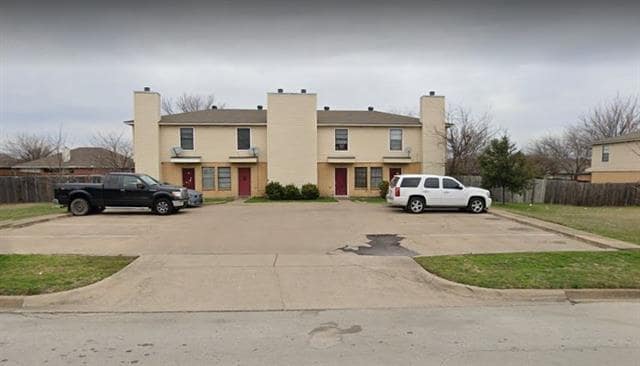 property at 400 Cambridge Dr