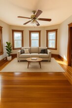 97 Nightingale Ave, Unit 97 Nightingale Ave. in Quincy, MA - Foto de edificio - Building Photo