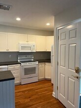 50 Pleasant St in Groton, MA - Building Photo - Building Photo